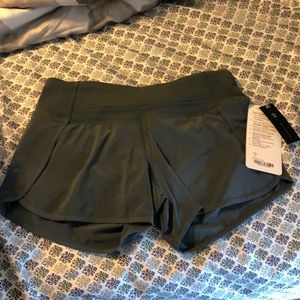 Lululemon Run Times Short (4-way Stretch 4")